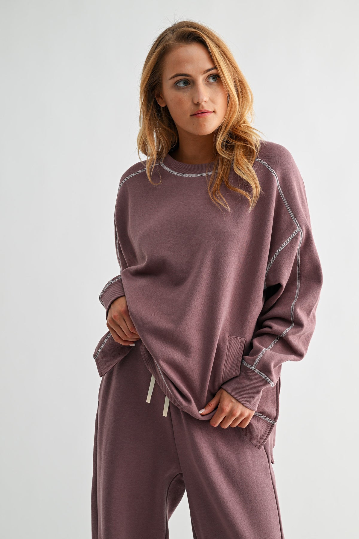 Rose Contrast Stitch Crew