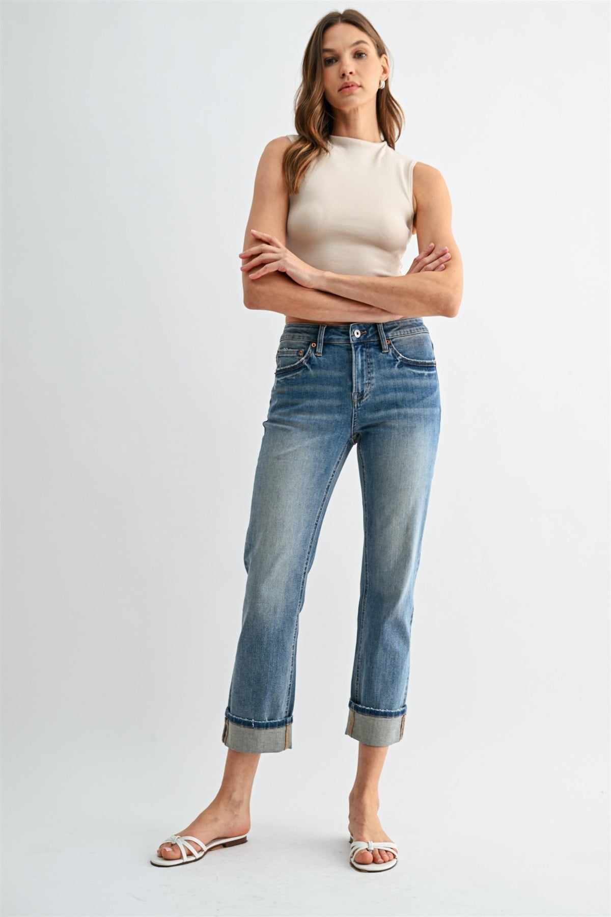 Mica Mid Rise Straight Crop