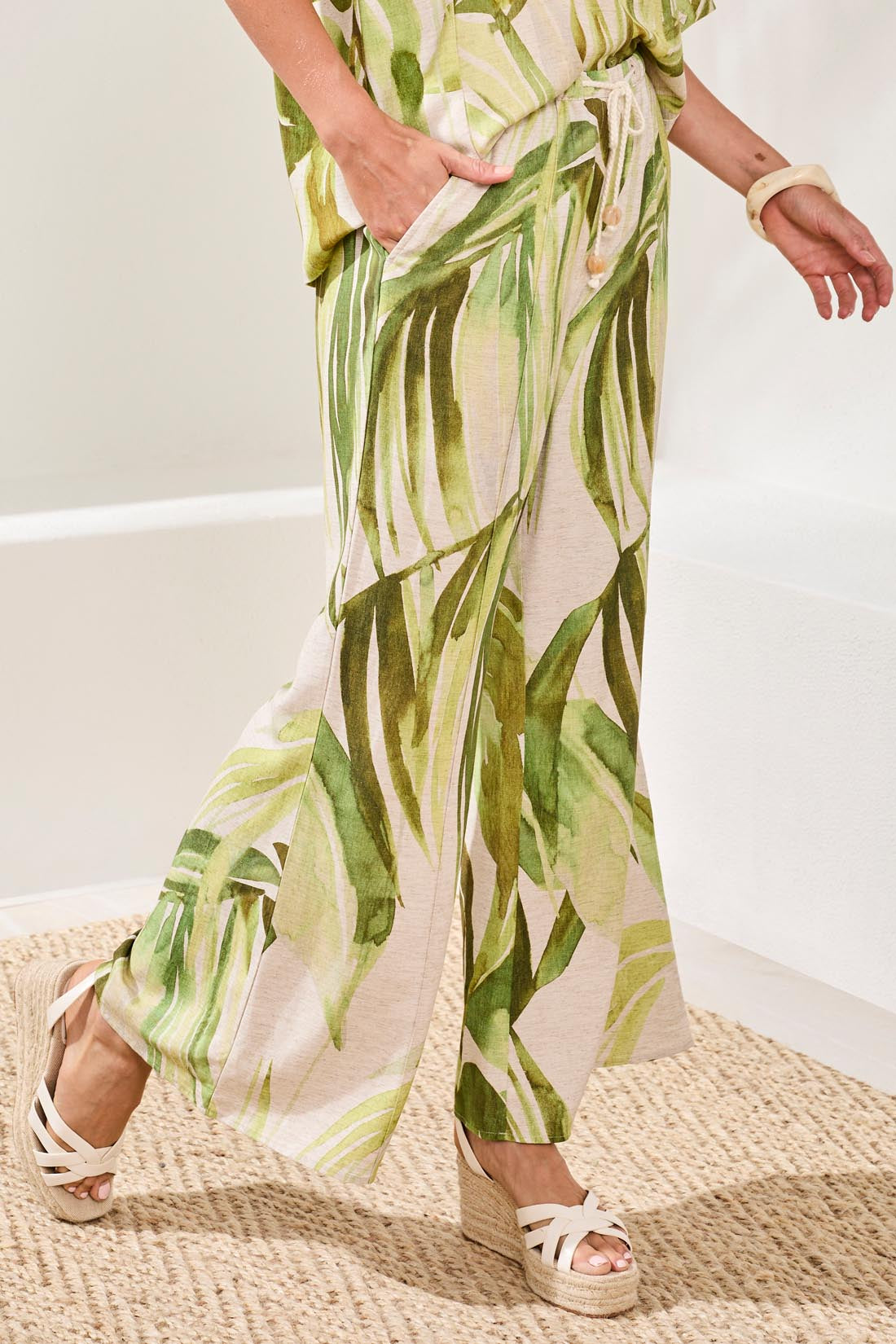 Tribal Pintuck Ankle Pant